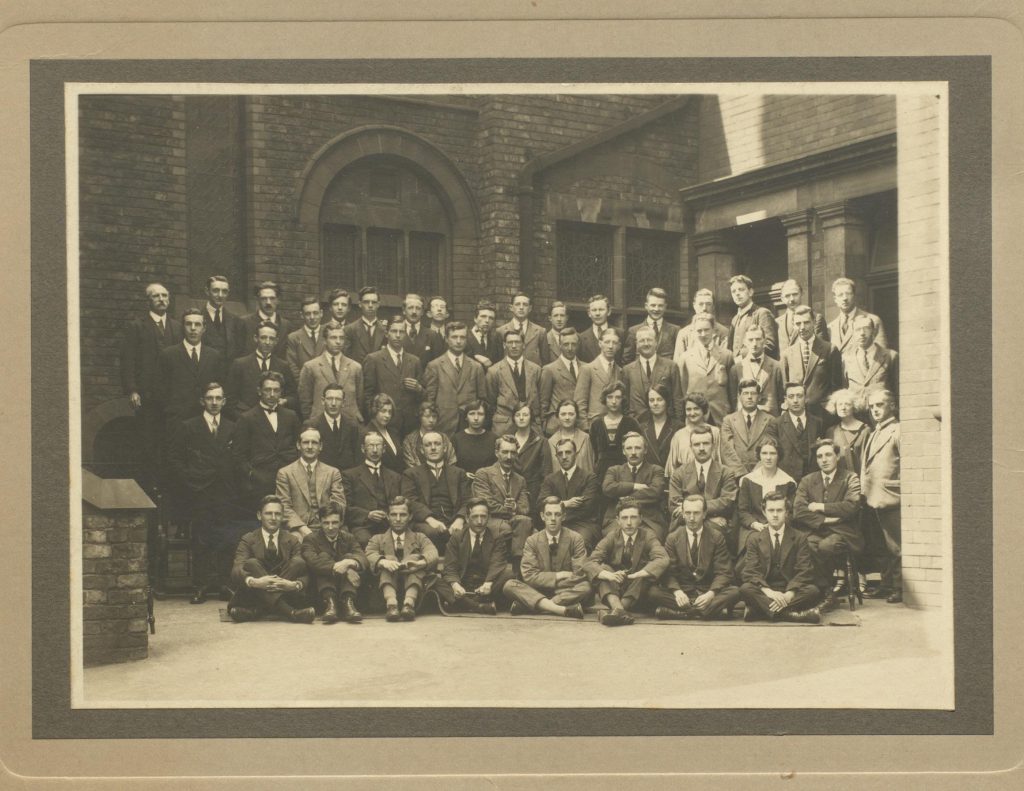 Class photograph showing chemistry students 